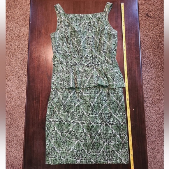 Nine West Green Patterned Skirt Set - Picture 4 of 8